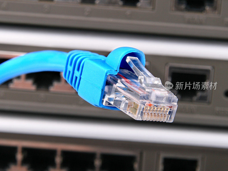 RJ45路由器。