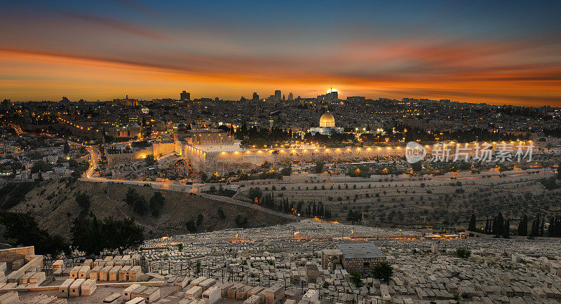 日落时分的耶路撒冷城