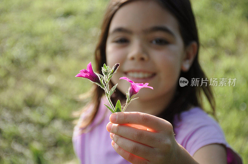 带花的女孩