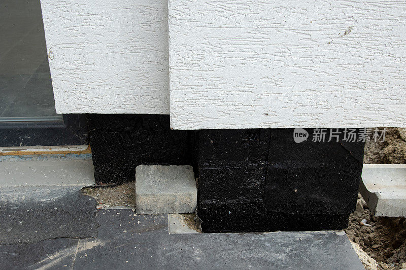房屋基础墙防水保温。基础防水