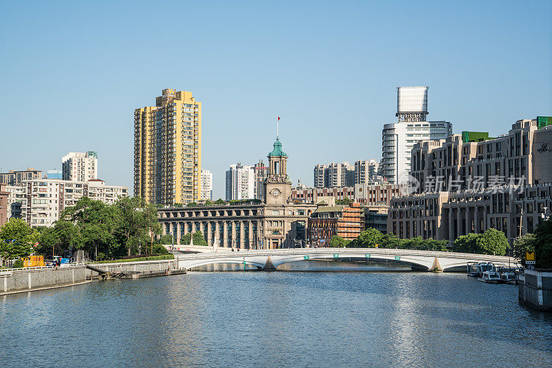 美丽的上海风景，从外白渡桥看