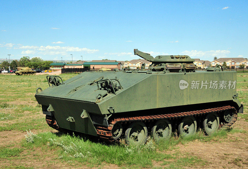 M114装甲运兵车