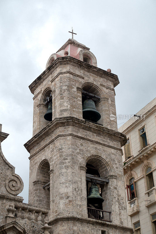 古巴哈瓦那大教堂钟楼