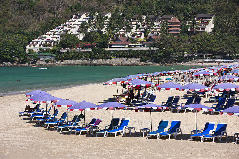 奈汉海滩和度假村，普吉岛，泰国。