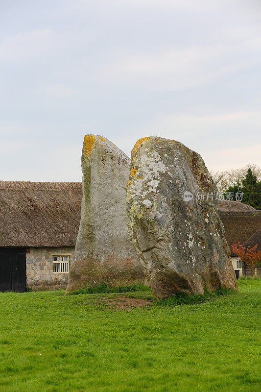 英格兰威尔特郡埃夫伯里古石阵和巨石圈