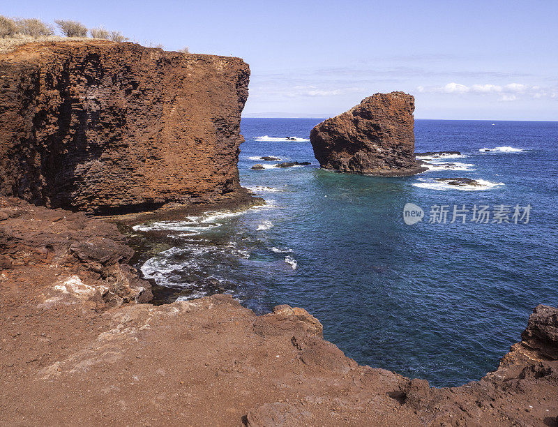 夏威夷拉奈岛甜心岩的海岸悬崖