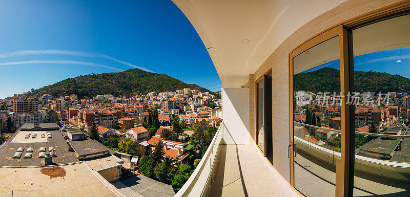 布达瓦，黑山，从高层建筑在c
