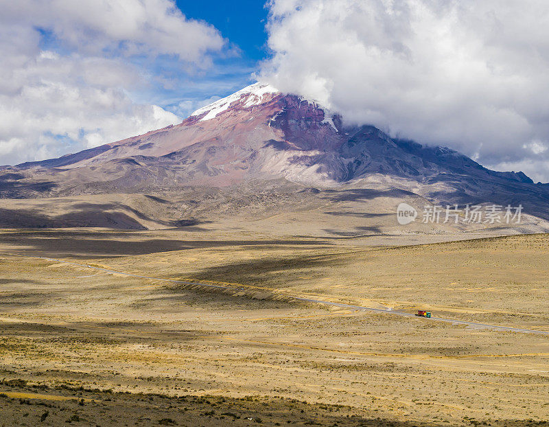 雪峰Chimborazo火山全景，西部山脉的安第斯山脉，厄瓜多尔