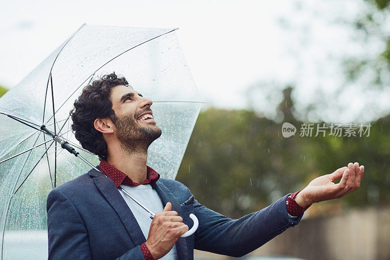 这场雨正是我们需要的