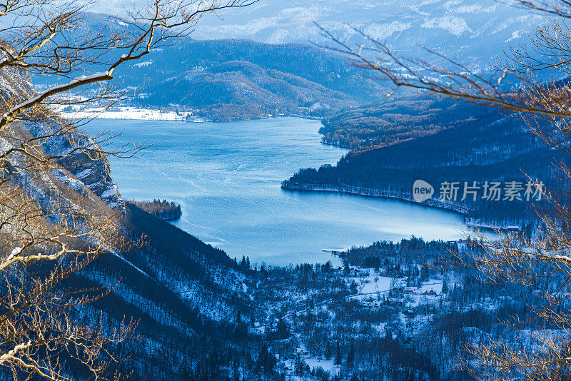 Bohinj湖，朱利安·阿尔卑斯，斯洛文尼亚