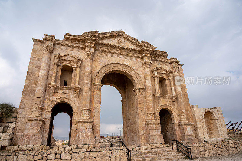 哈德良拱门，杰拉什罗马遗址，约旦