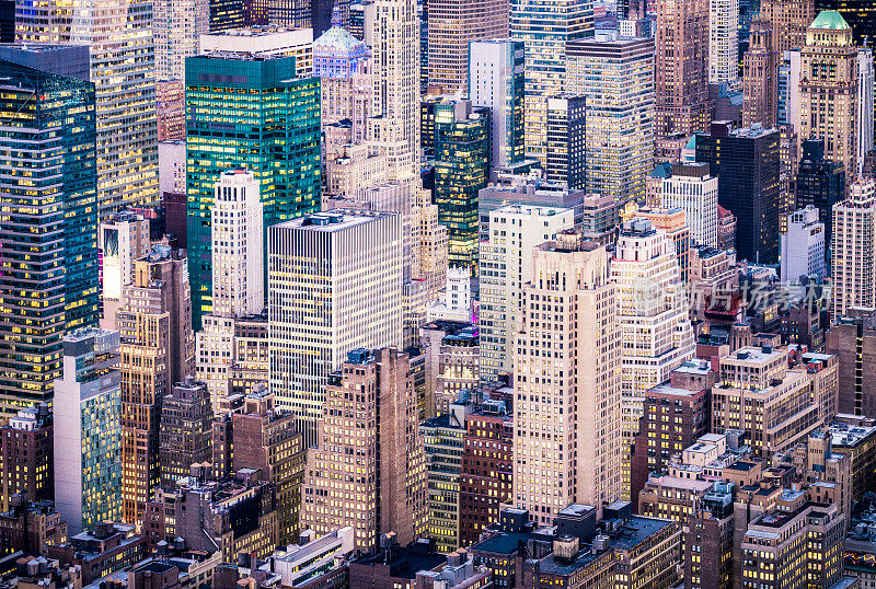 曼哈顿办公楼和公寓楼的等距视图