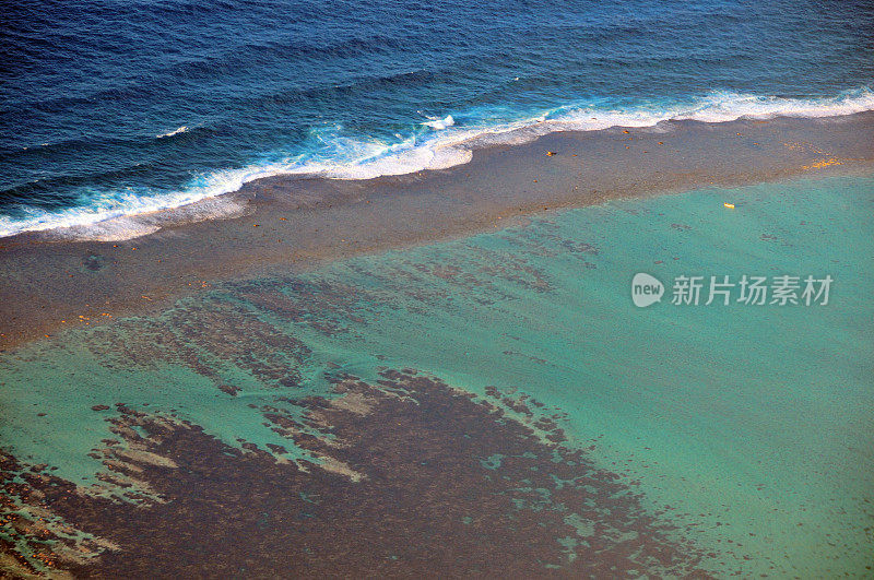 蓝湾海洋公园——印度洋上礁石上的破浪，马尼格恩岛，毛里求斯