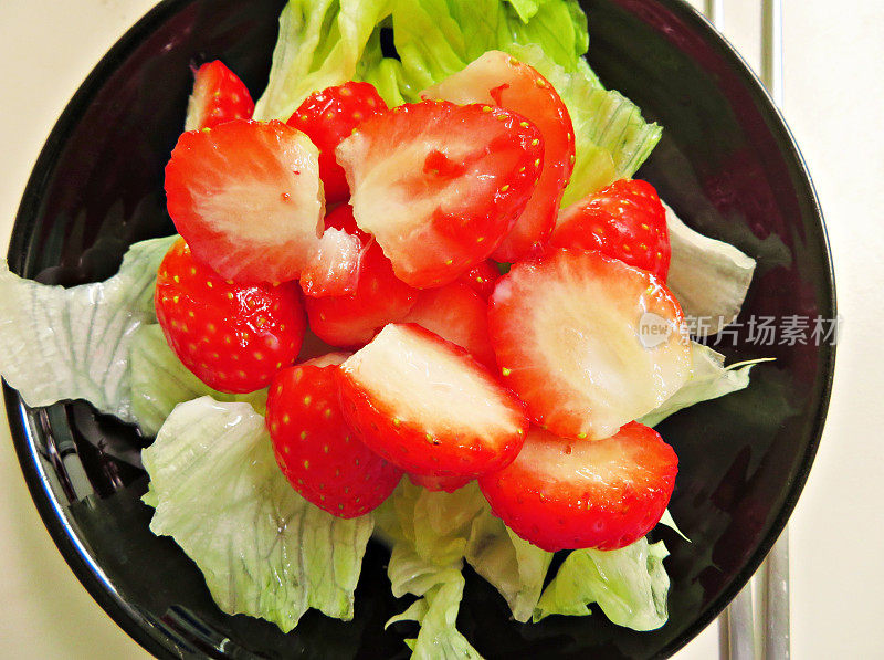 草莓蔬菜沙拉