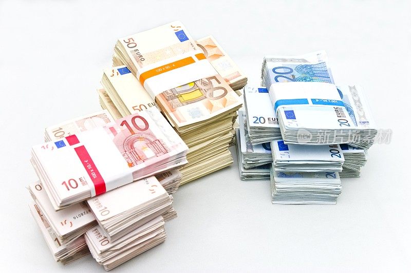 成堆的欧元钞票