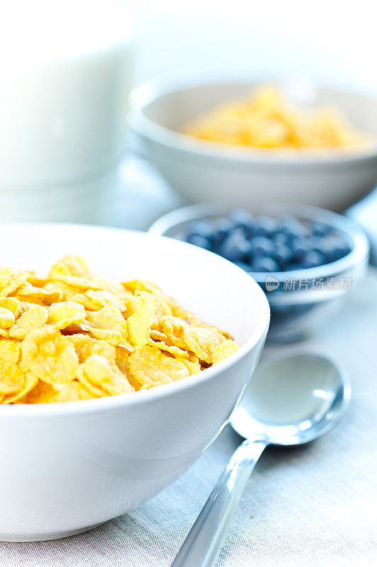 健康的玉米片早餐