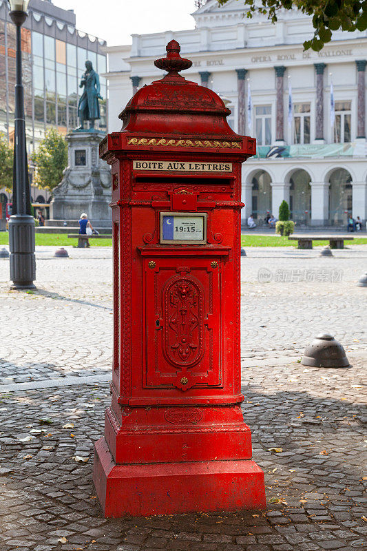 红色比利时邮箱