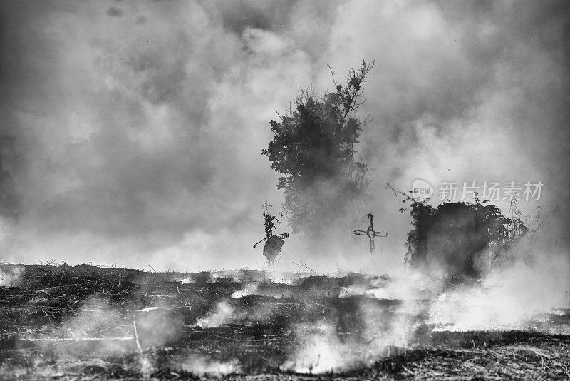 燃烧的田野和死亡墓地