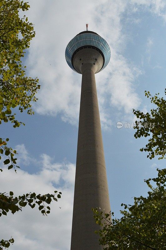 Rhineturm杜塞尔多夫