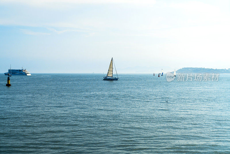 海上帆船，中国青岛奥林匹克帆船中心
