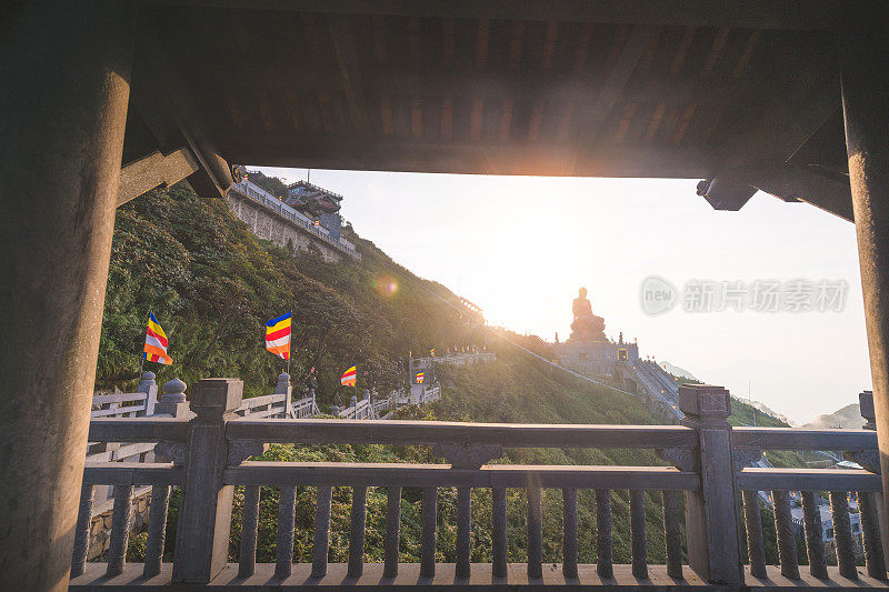 美丽的风景金山宝唐图塔和中国神u来和观音在越南萨帕翻斯盘山