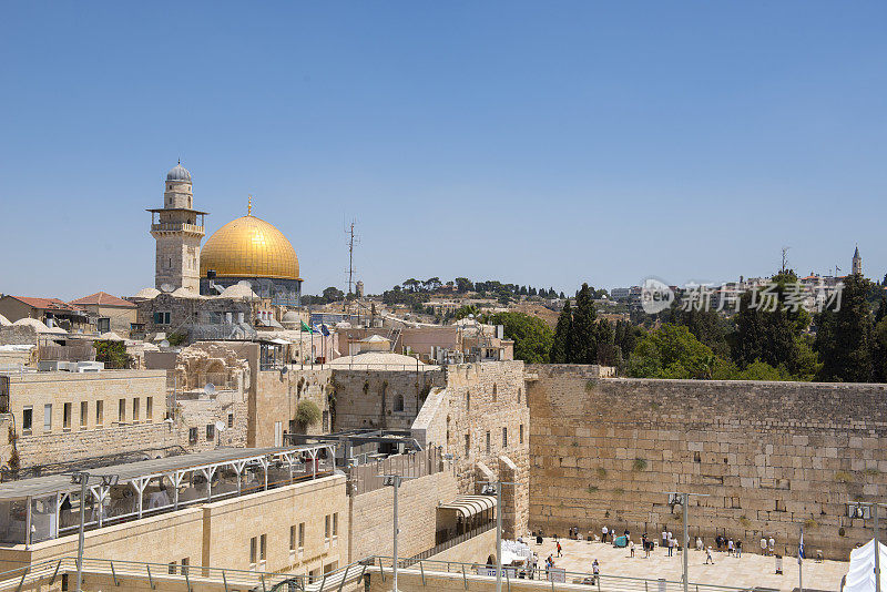 耶路撒冷的寺庙与圆顶清真寺和哭墙