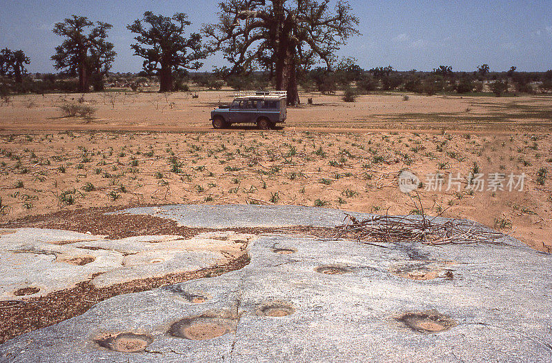 布基纳法索，西非，莫戈，花岗岩露头磨削孔