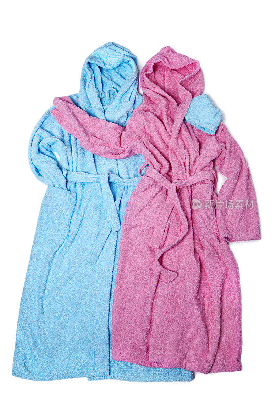 蓝色和粉色的浴袍