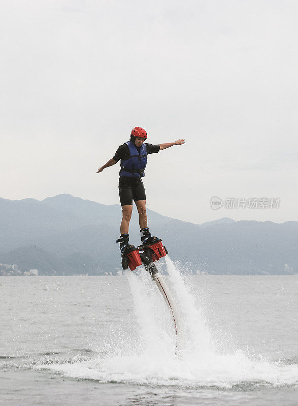 飞行板极限运动冒险