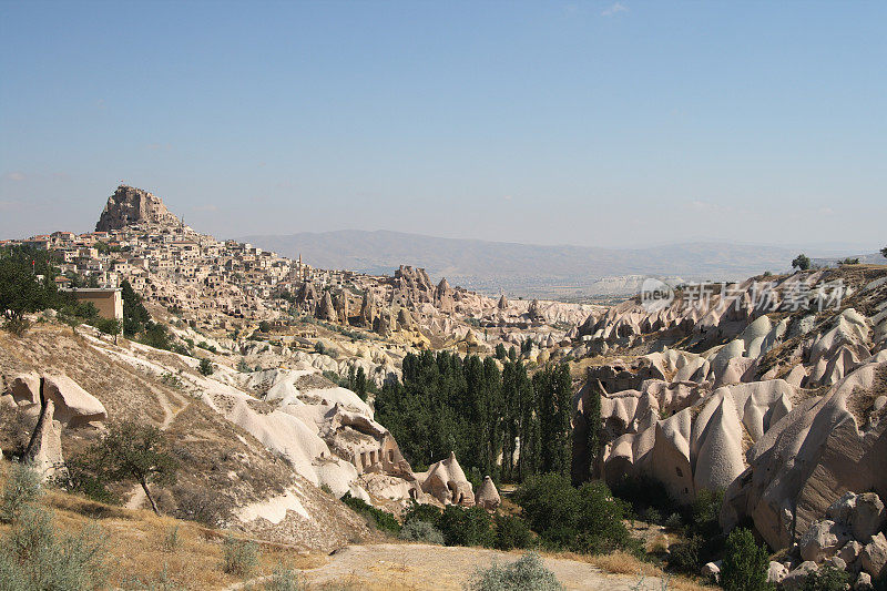 Uçhisar山丘和城堡