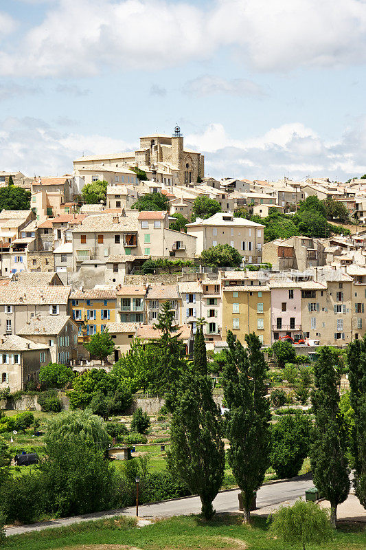 Valensole城市景观。Alpes-de-Haute-Provence。法国。