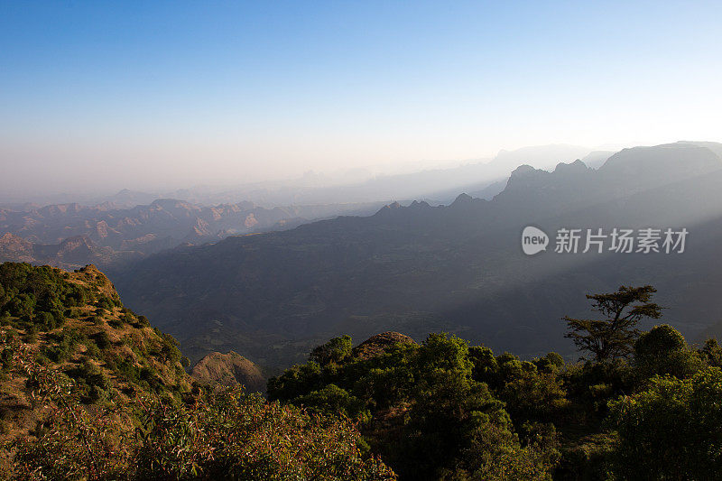 西米恩山