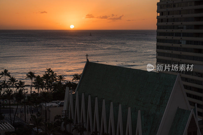 威基基海滩的日落