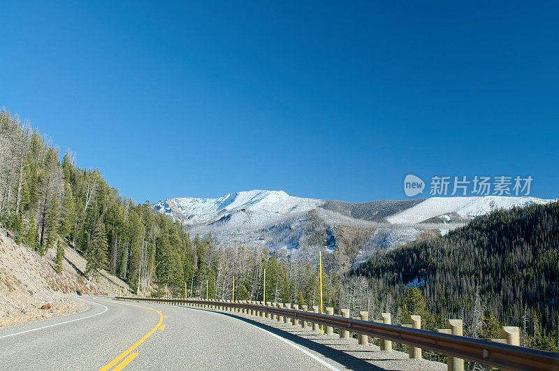 黄石国家公园大环行公路景观