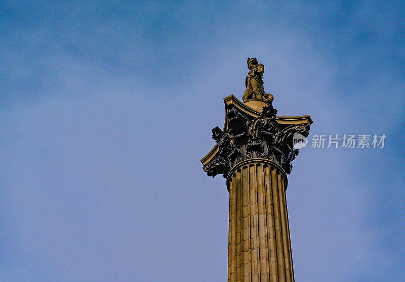 伦敦特拉法加广场纳尔逊勋爵雕像。