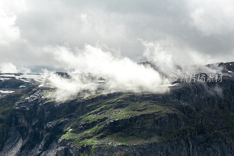 挪威巨魔之巅Ringedalsvannet峡湾的风景