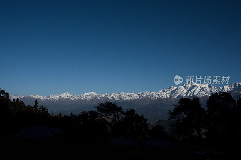 印度北坎德邦的雪山