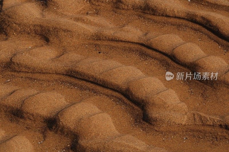 沙子的形状来自海滩