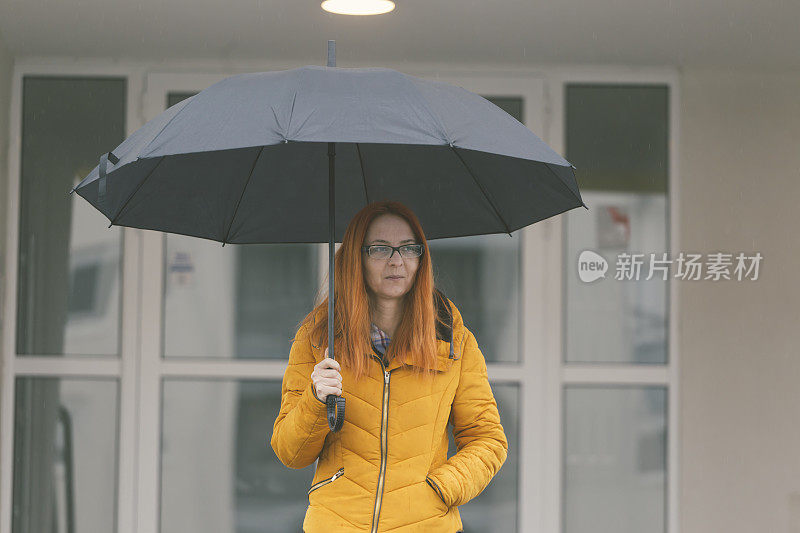 雨天的城市