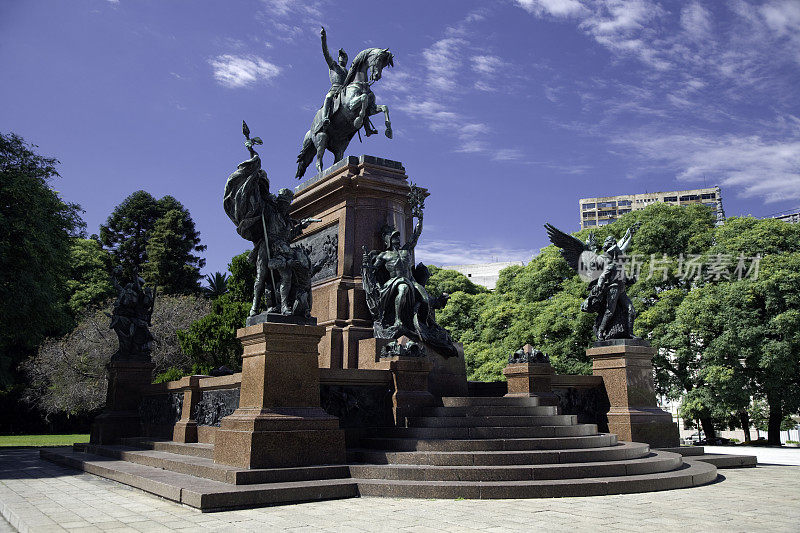 阿根廷布宜诺斯艾利斯将军圣马丁雕像纪念碑