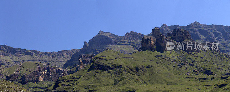 德拉肯斯伯格山全景