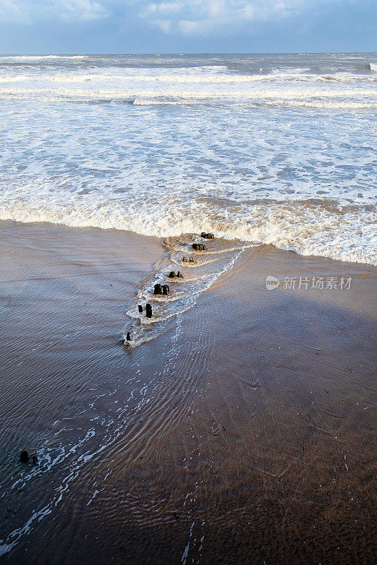 海景与木制格罗yne