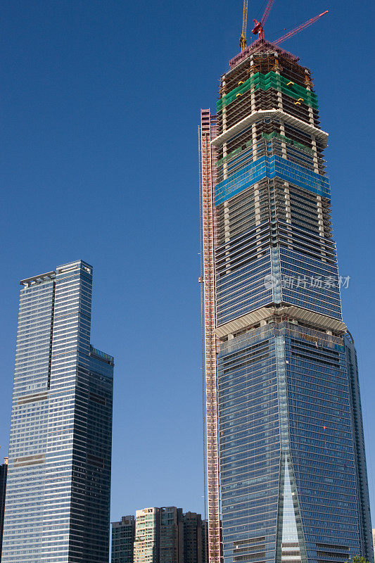 尚未完工的香港国际商业中心