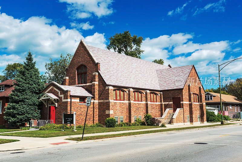 弥赛亚圣巴塞洛缪圣公会教堂，阿瓦隆公园，芝加哥
