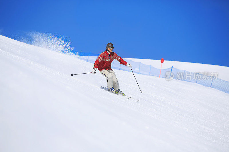 雕刻滑雪