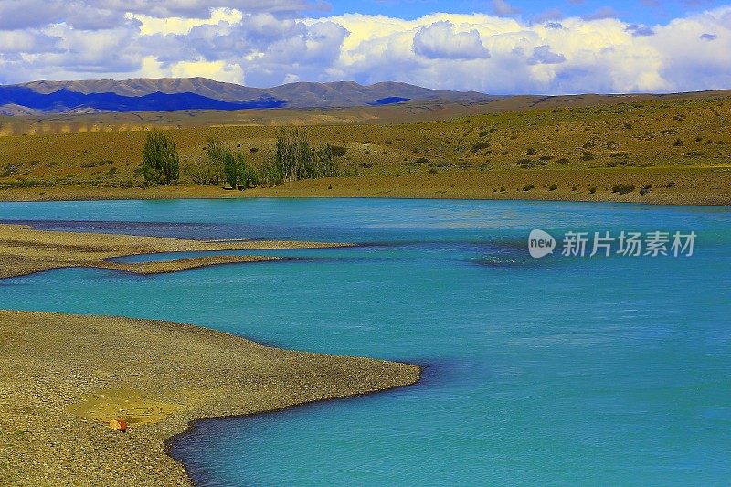 蓝色河流，阿根廷湖，草地草原，巴塔哥尼亚，卡拉法特
