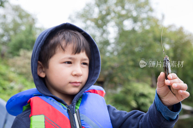 钓到了一条鱼