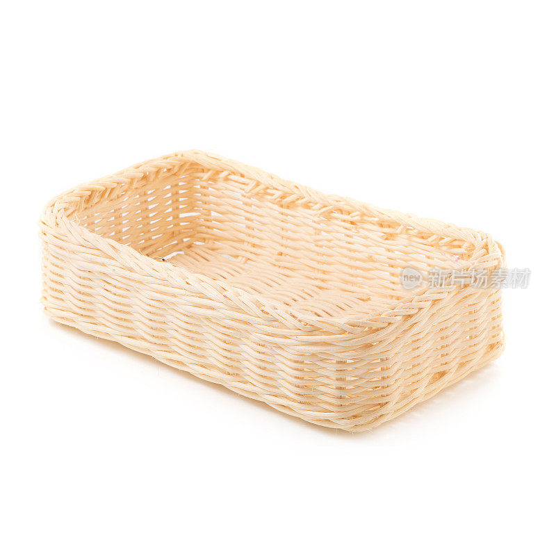 空的柳条篮子或面包篮子孤立在白色的背景