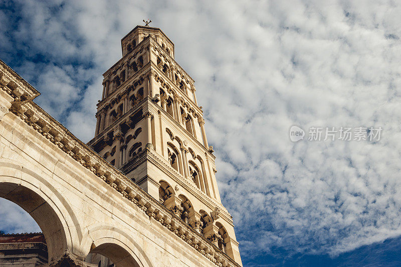 圣多姆尼乌斯大教堂的塔