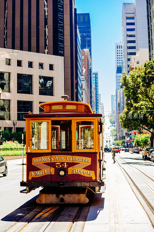 旧金山加利福尼亚大街的缆车